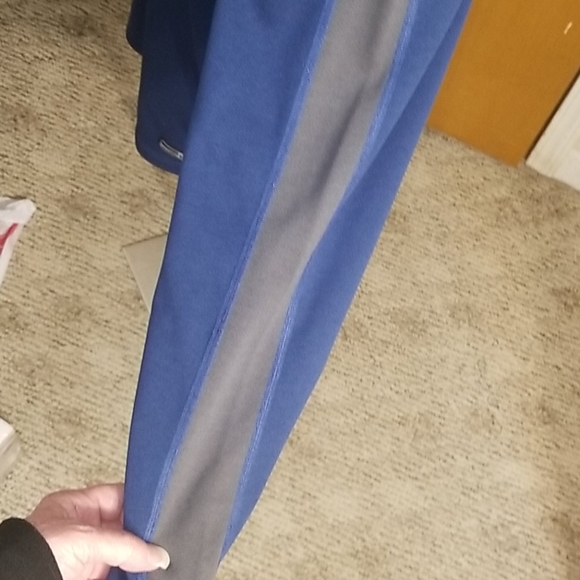 REI 1/4 Zip Pullover - Picture 4 of 5